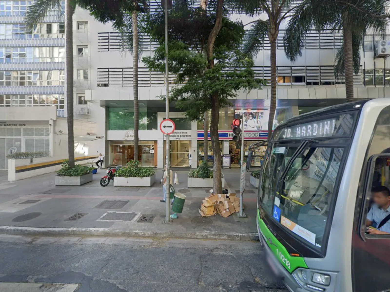 Jurimirim — Edifício corporativo em Faria Lima, Curitiba