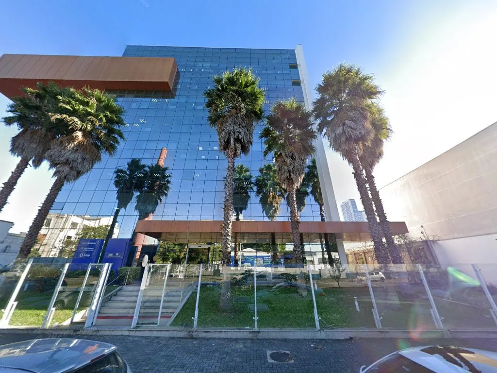 Centro Empresarial Antônio Peretti, edifício corporativo em Centro, Curitiba